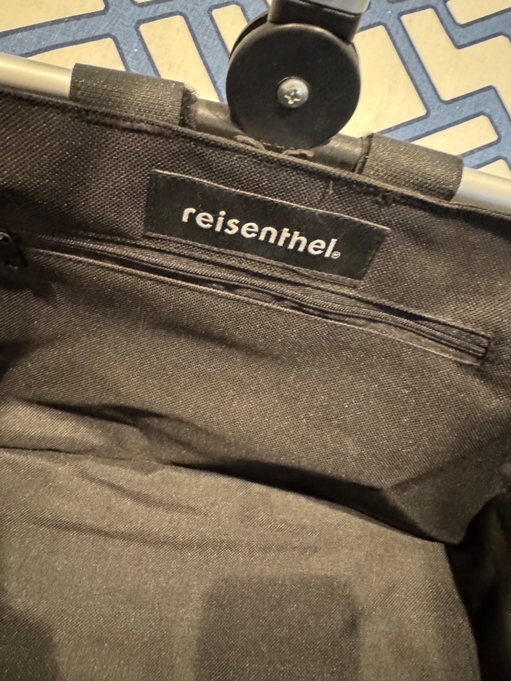 Reisenthel Market Carry All Bag NEW - Picture 4 of 6